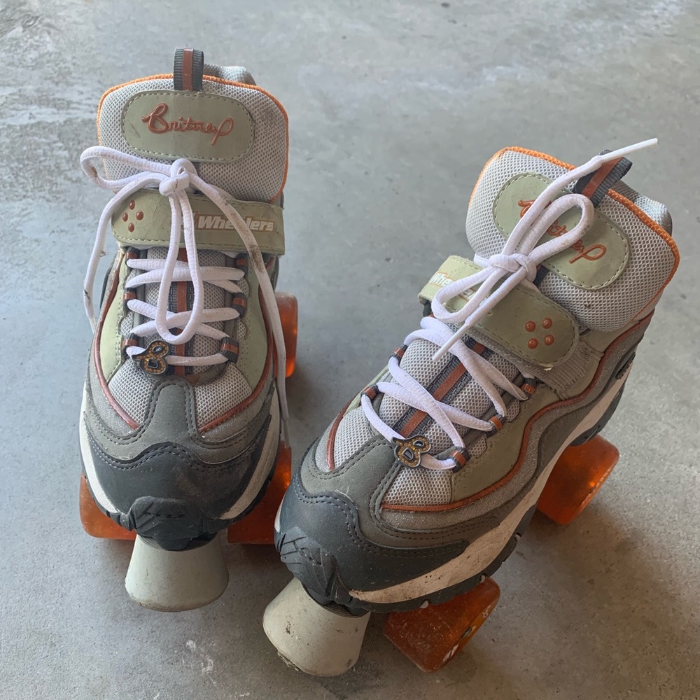 Britany Spears Sketchers 4-Wheelers